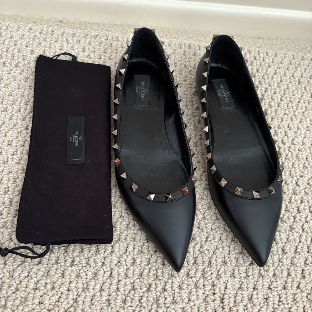 Authentic Valentino Black Flats with Gold Studs 40.5 - Picture 7 of 7